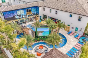 Hollywood Themed Mansion w Luxury Pool for 62